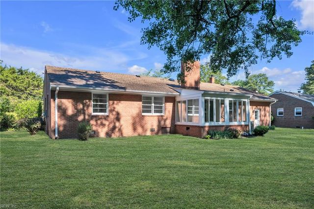 3229 Dogwood DR, Portsmouth, VA 23703
