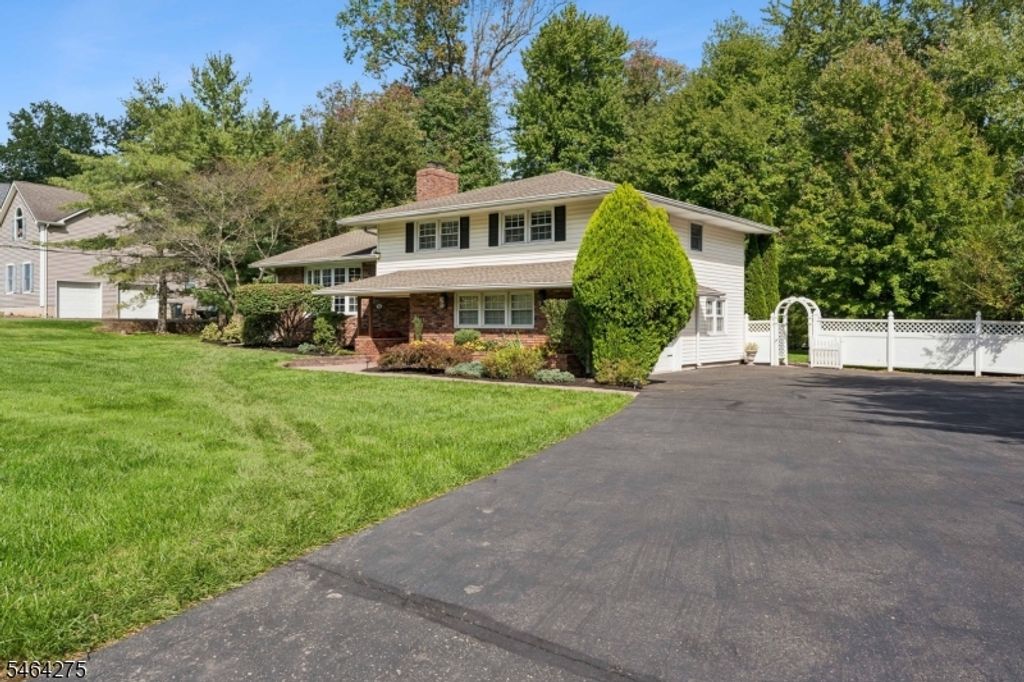 46 Rogers Ave, Berkeley Heights Twp., NJ 07922 — photo 2