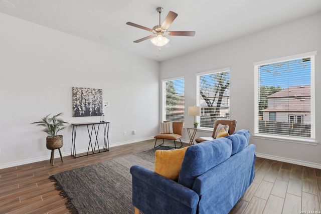 13627 Cessna, San Antonio, TX 78245