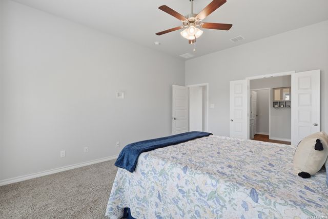13627 Cessna, San Antonio, TX 78245