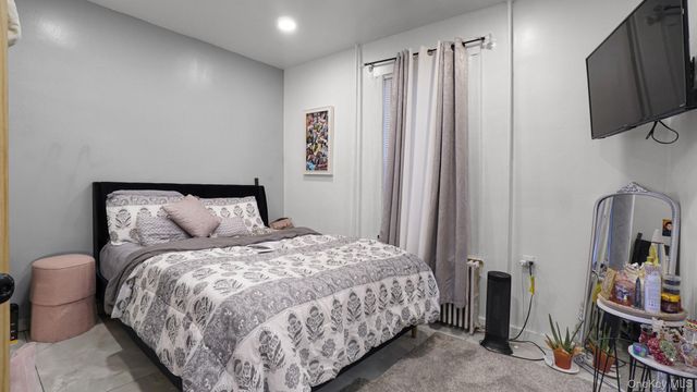 364 Ashburton Avenue A, Yonkers, NY 10701