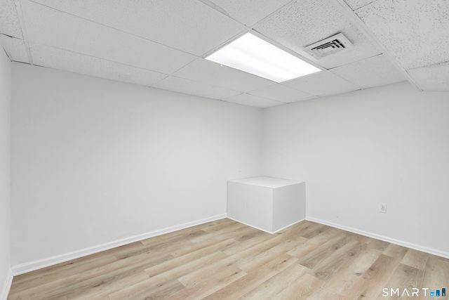 40 Carriage Path North 40, Milford, CT 06460