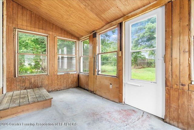 1800 Alpha Street, Lansing, MI 48910