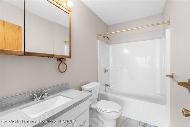 1800 Alpha Street, Lansing, MI 48910