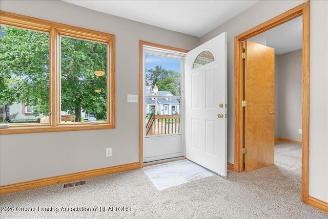1800 Alpha Street, Lansing, MI 48910