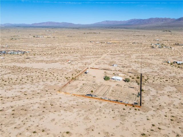 3575 Desert Villa, 29 Palms, CA 92277