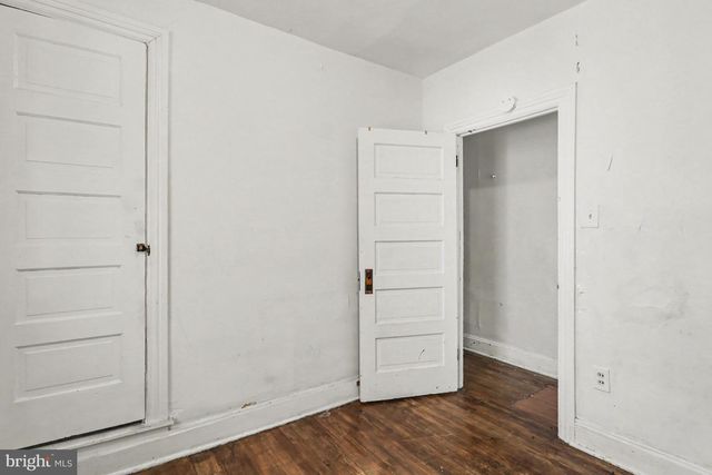 157 ROYAL TER, Harrisburg, PA 17103