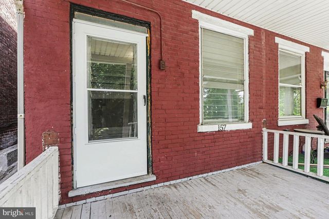 157 ROYAL TER, Harrisburg, PA 17103
