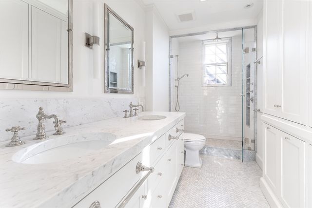 62 Beacon 3, Boston, MA 02108