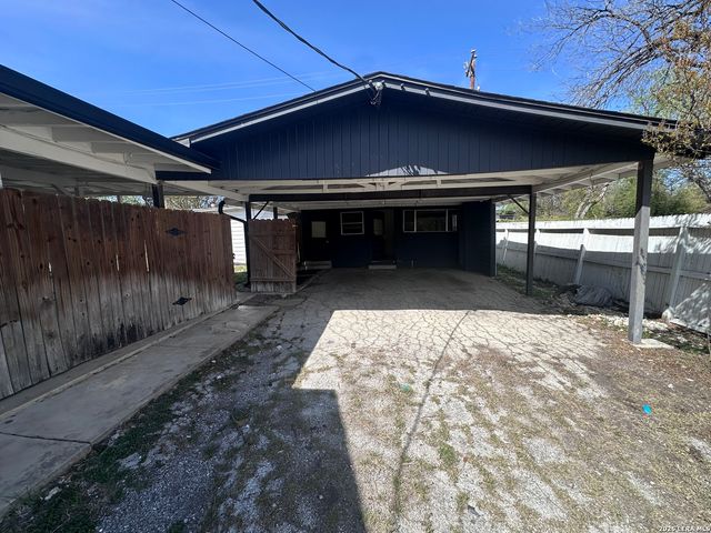 315 shadwell, San Antonio, TX 78228