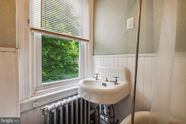 6607 N 13TH ST, Philadelphia, PA 19126