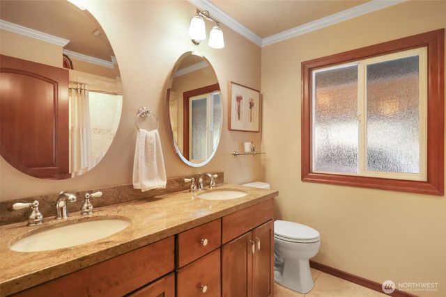 1107 51st Street NE, Tacoma, WA 98422