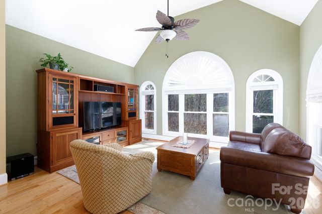 2509 Georgemont Court, Gastonia, NC 28054