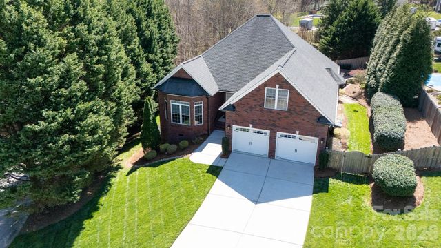2509 Georgemont Court, Gastonia, NC 28054