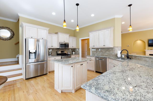 2509 Georgemont Court, Gastonia, NC 28054