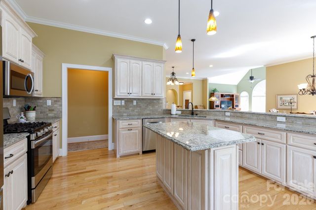 2509 Georgemont Court, Gastonia, NC 28054