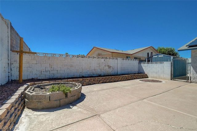 4383 Del Santos Drive, Las Vegas, NV 89121