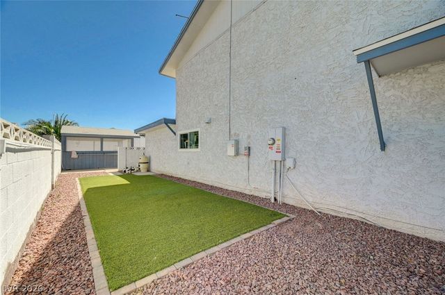 4383 Del Santos Drive, Las Vegas, NV 89121