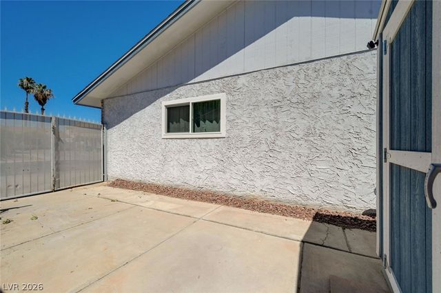 4383 Del Santos Drive, Las Vegas, NV 89121