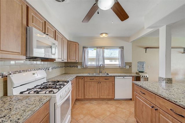4383 Del Santos Drive, Las Vegas, NV 89121