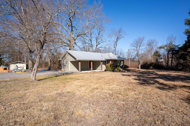 3662 Alabama Hwy 75, Flat Rock, AL 35966