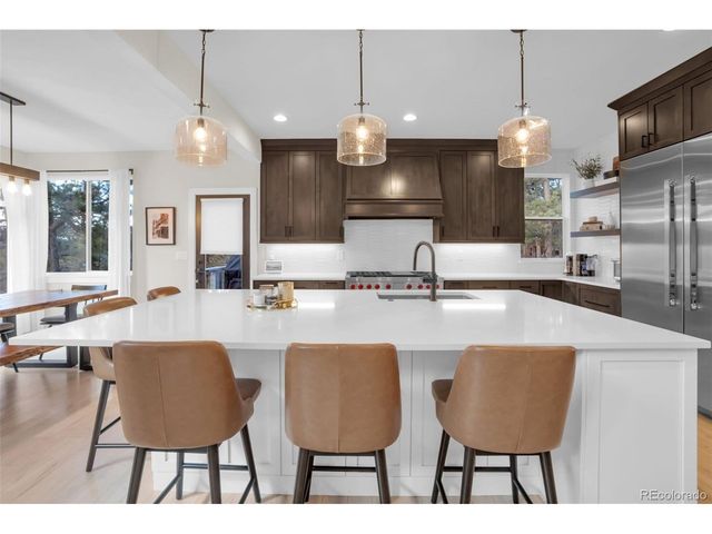 26400 Columbine Glen Ave, Golden, CO 80401