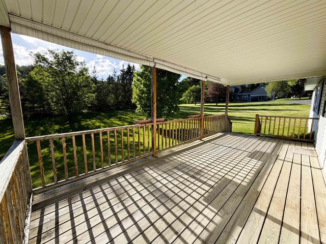 9 Mayselwood Drive, Milton, VT 05468