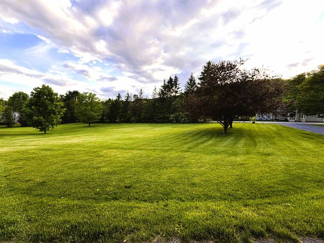 9 Mayselwood Drive, Milton, VT 05468