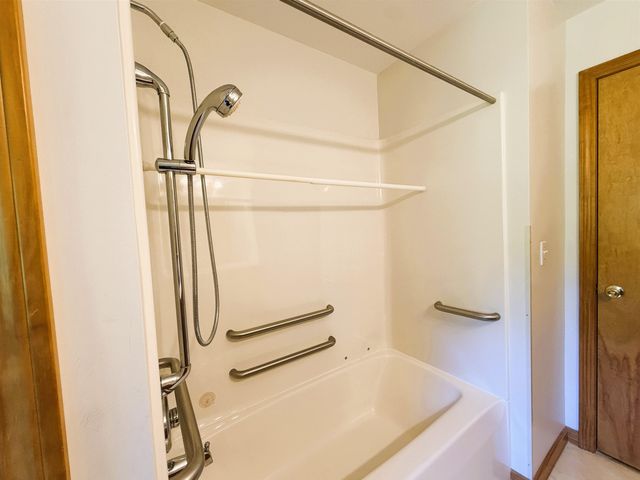 9 Mayselwood Drive, Milton, VT 05468