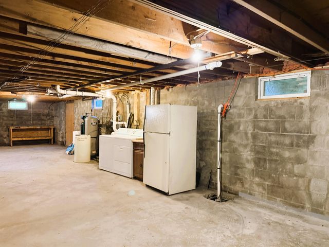 9 Mayselwood Drive, Milton, VT 05468