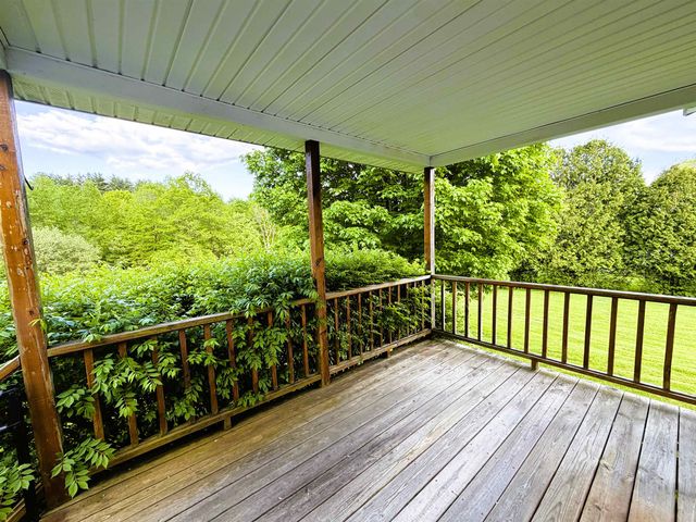 9 Mayselwood Drive, Milton, VT 05468