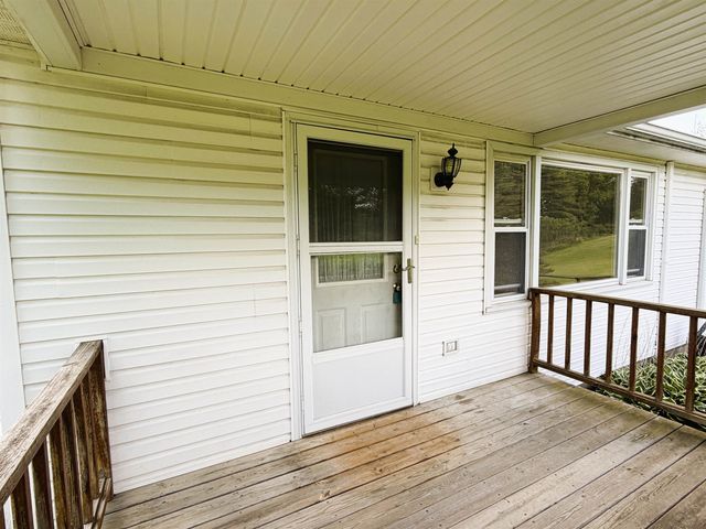 9 Mayselwood Drive, Milton, VT 05468
