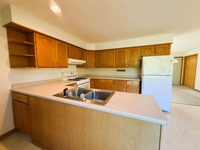 9 Mayselwood Drive, Milton, VT 05468