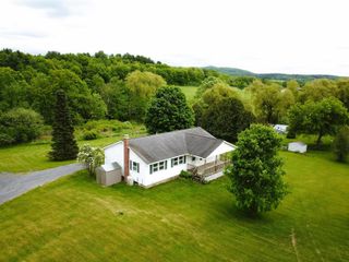 9 Mayselwood Drive, Milton, VT 05468