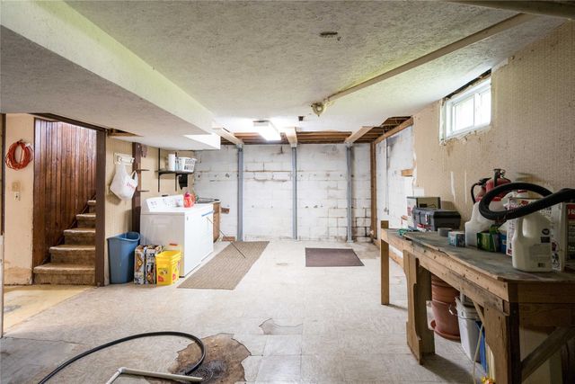 206 S Elm Street, Gilman, IA 50106