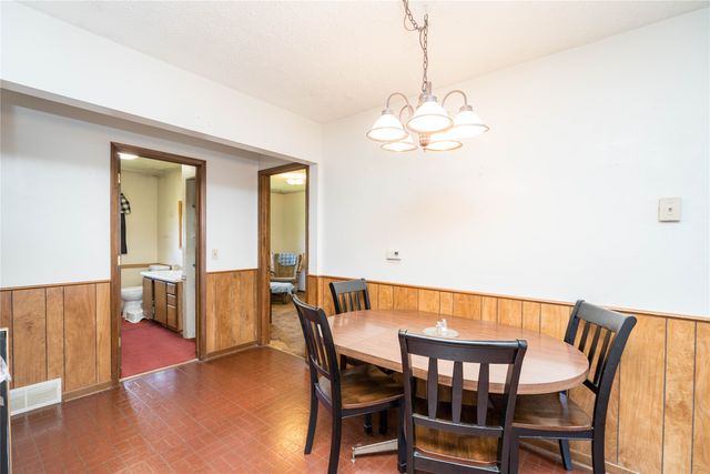 206 S Elm Street, Gilman, IA 50106