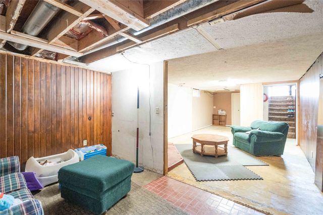 206 S Elm Street, Gilman, IA 50106
