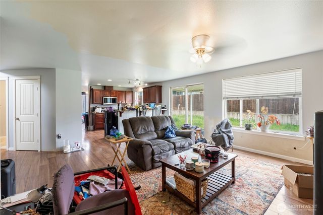 316 Camden Way, Napavine, WA 98565