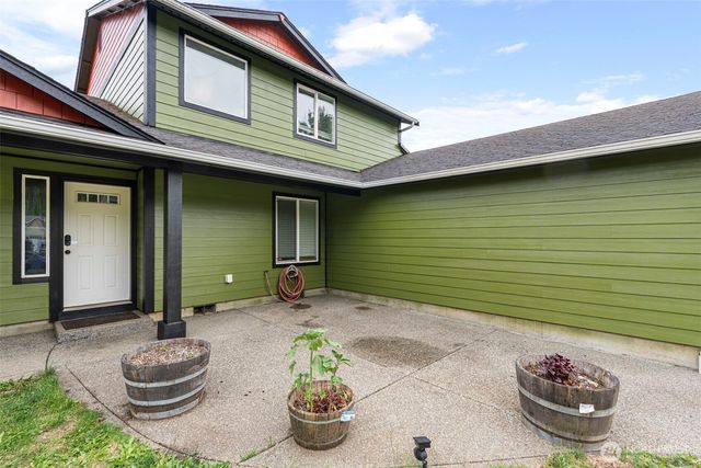 316 Camden Way, Napavine, WA 98565