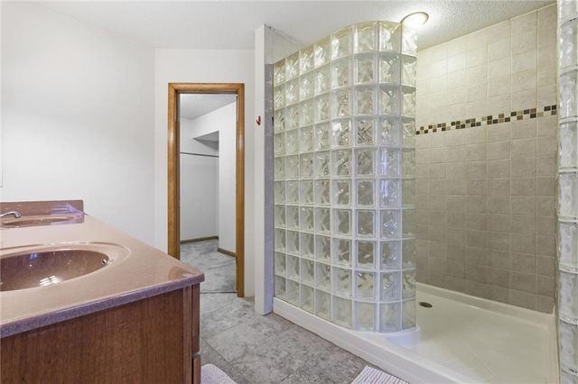 853 1661 Road, Bates City, MO 64011