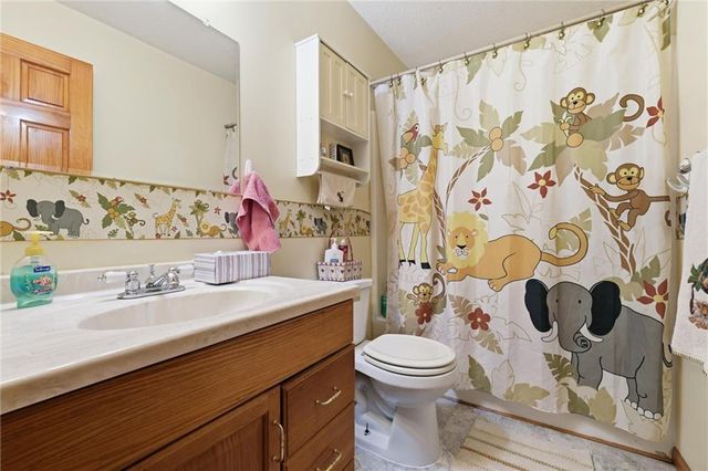 853 1661 Road, Bates City, MO 64011