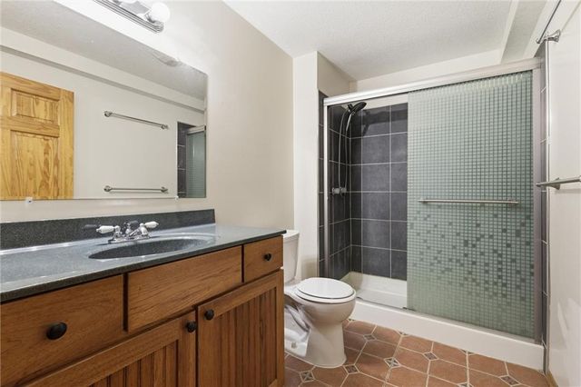 853 1661 Road, Bates City, MO 64011