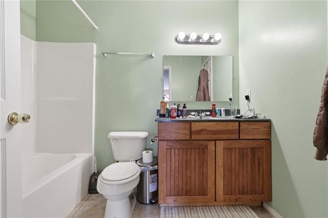 853 1661 Road, Bates City, MO 64011