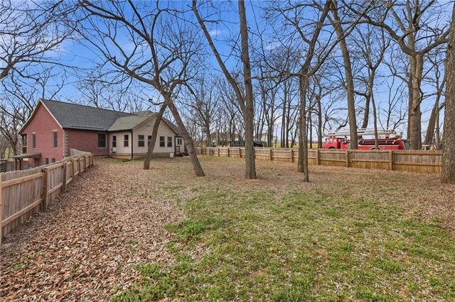 853 1661 Road, Bates City, MO 64011