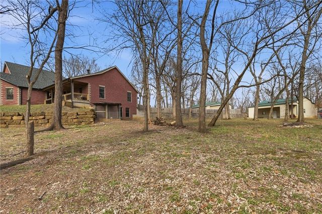 853 1661 Road, Bates City, MO 64011