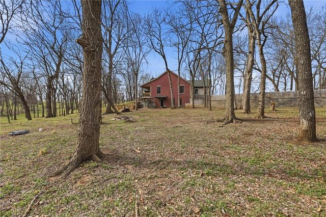 853 1661 Road, Bates City, MO 64011