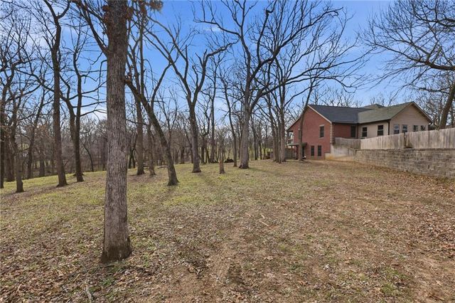 853 1661 Road, Bates City, MO 64011