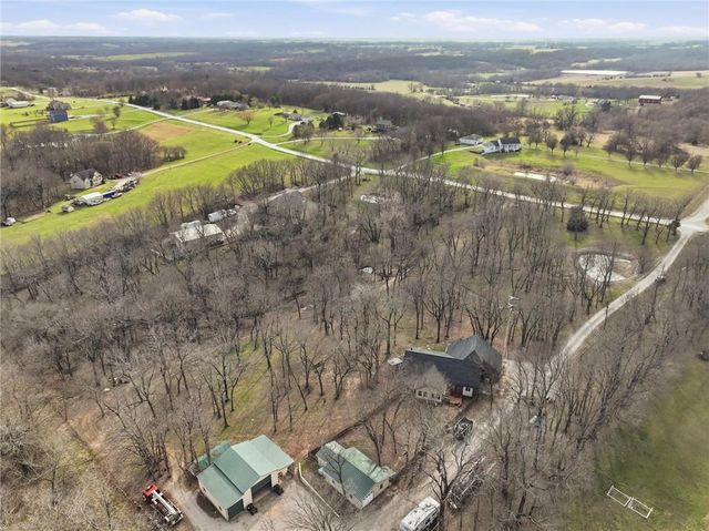 853 1661 Road, Bates City, MO 64011