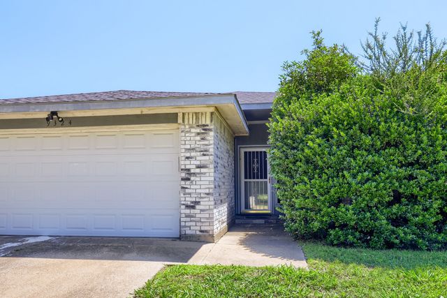 9324 Teagarden Road, Dallas, TX 75217
