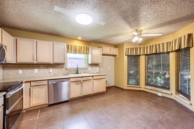 9324 Teagarden Road, Dallas, TX 75217